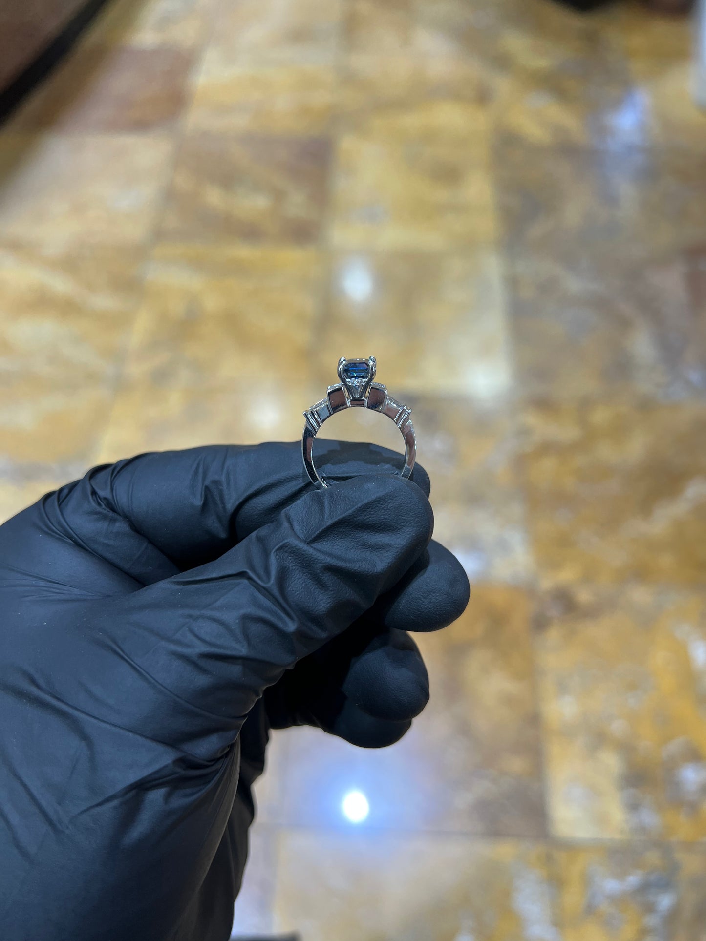 18k Sapphire Diamond Beauty Ring