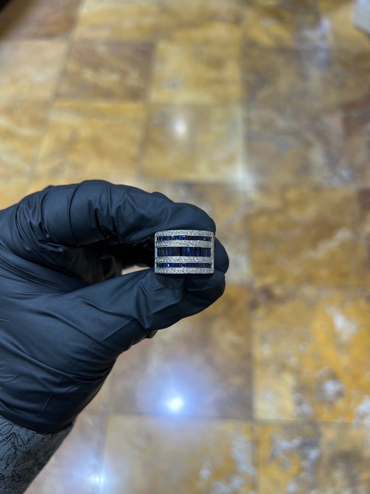 18k Wide Sapphire Diamond Band